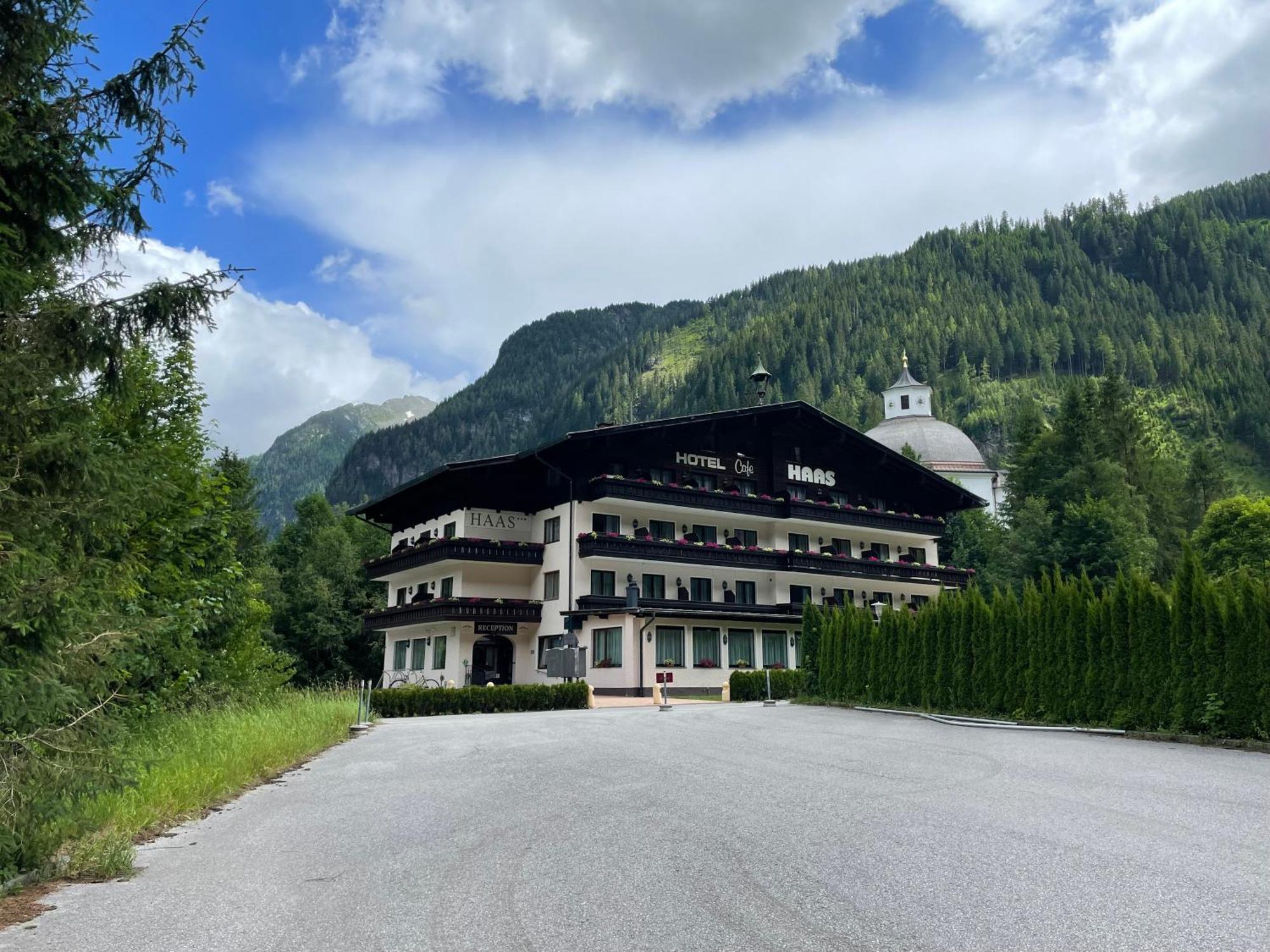 Hotel Haas Bad Gastein Bagian luar foto